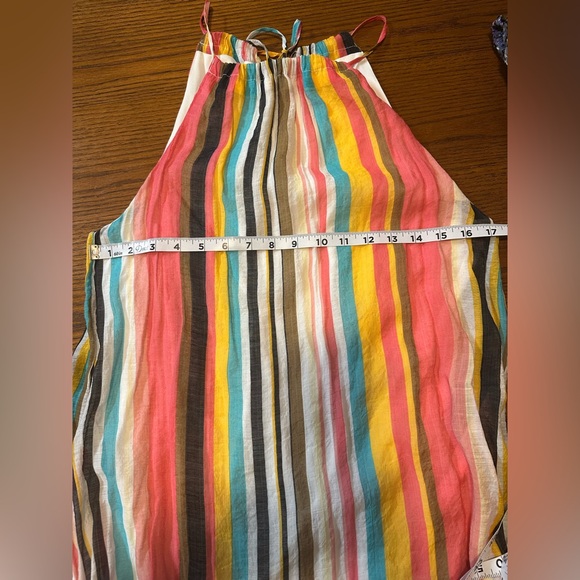 Tropic Chic Shift Dress - Picture 5 of 8